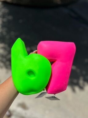 6 7 Squishies (2 Squishies included)